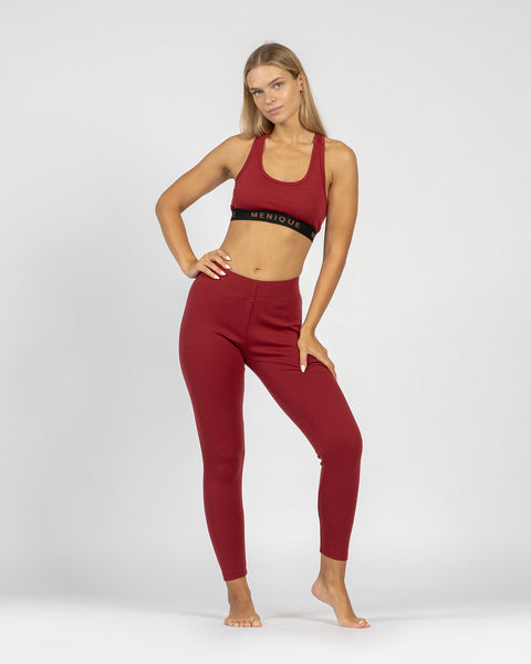 Menique dame sport-bh i merinould på 160 g/m² og leggings i 250 g/m² stof, farven kongelig kirsebær.