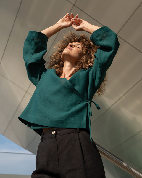 Linnedvikletop Thea i Mørkegrøn