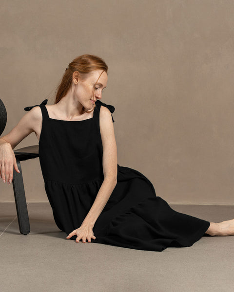 Linned forklæde kjole Uma