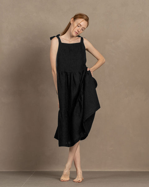 Linned forklæde kjole Uma