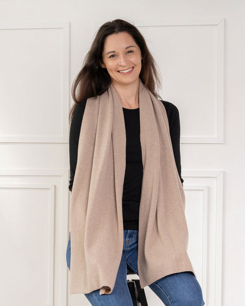 Strikket halstørklæde til kvinder i merinould og kashmir