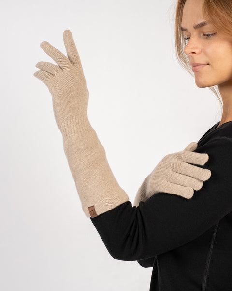 Damehandsker i cremet beige kashmir-merinould, blødt strikket design, varm vinteraccessorie