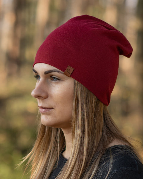 menique 	Women's Merino Beanie Hat Royal Cherry Color