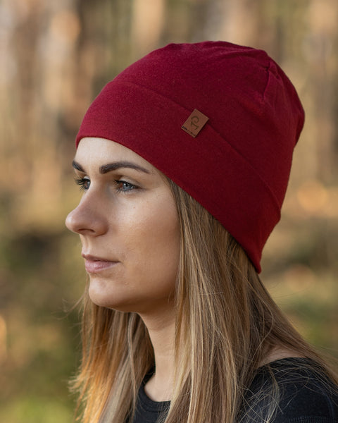 menique 	Women's Merino Beanie Hat Royal Cherry Color